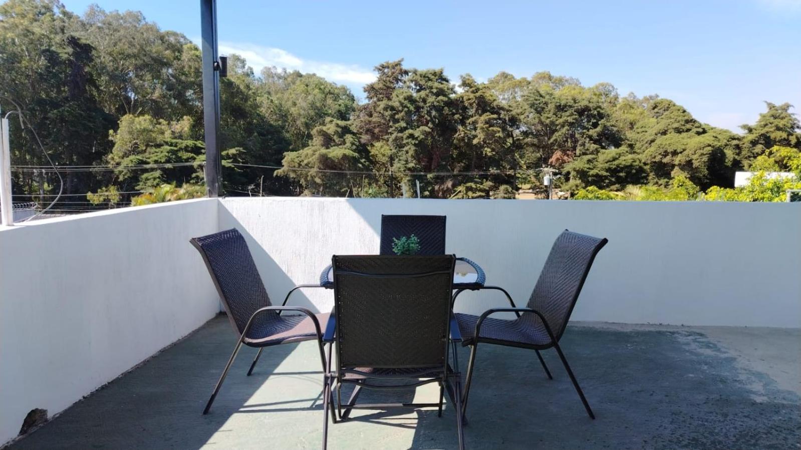 L'Aurora Inn Hostal Guatemalaváros Kültér fotó